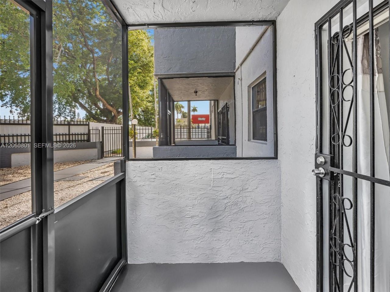 13500 NE 3rd Ct , Unit 121, North Miami, FL 33161 Photo