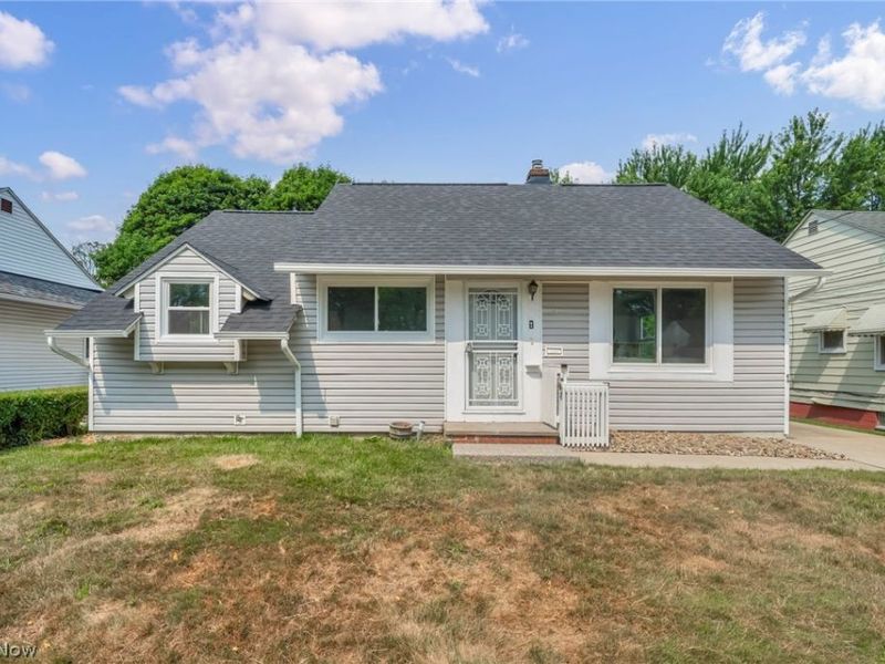 4102 E 189th Street , Cleveland, OH 44122 Photo 1
