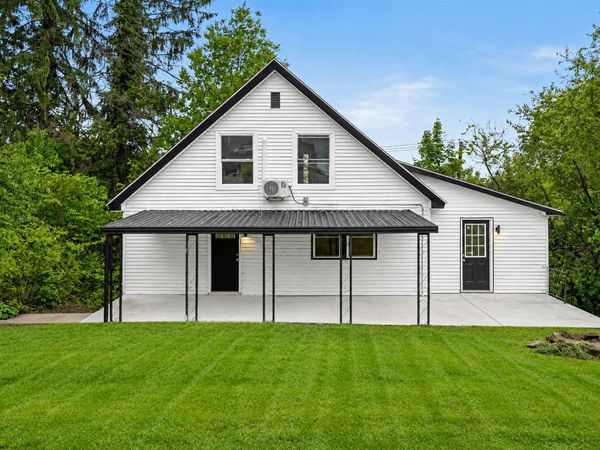 858 Stewart Street, Morgantown, WV 26505