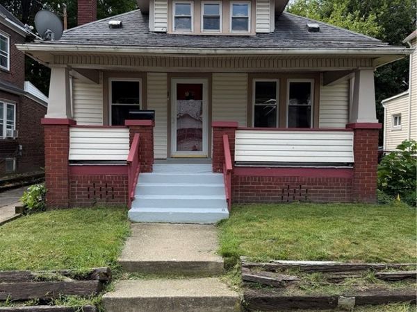 1372 Andrus Street , Akron, OH 44301