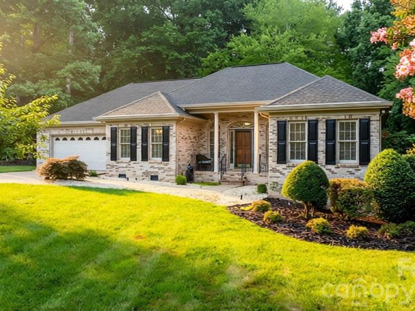 55 Wittenburg Springs Drive , Taylorsville, NC 28681
