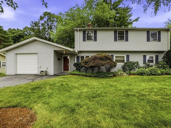 57 Prior Dr, Framingham, MA 01701
