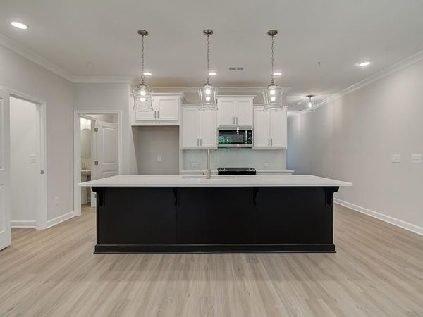 304 colsen Drive , Acworth, GA 30102