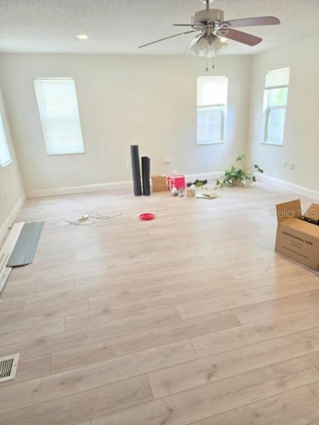 2304 Kingston Street S, Saint Petersburg, FL 33711 Photo