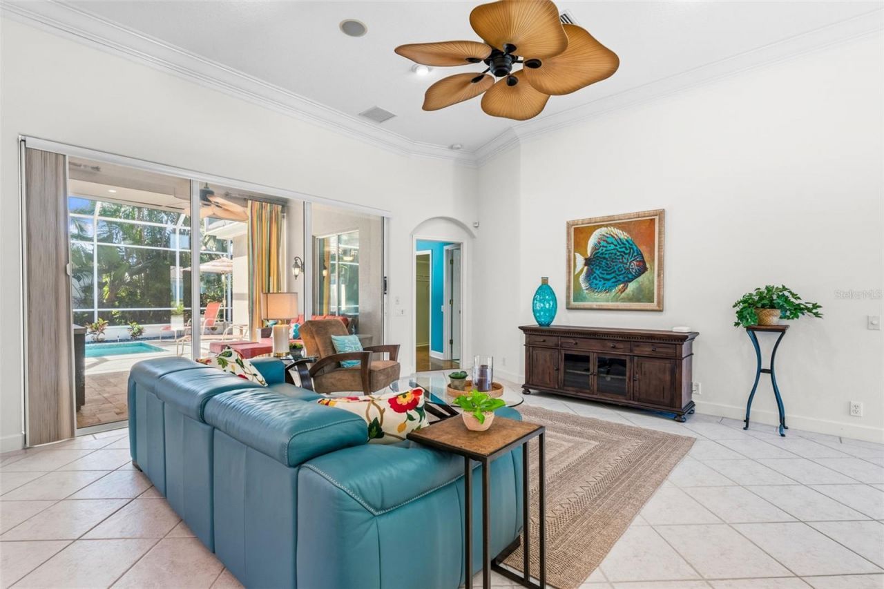 8762 52nd Avenue E, Bradenton, FL 34211 Photo