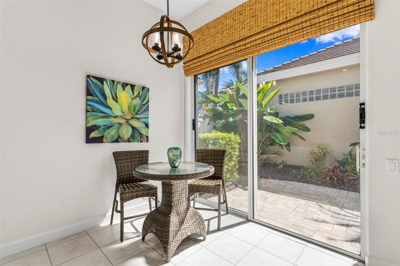 8762 52nd Avenue E, Bradenton, FL 34211 Photo