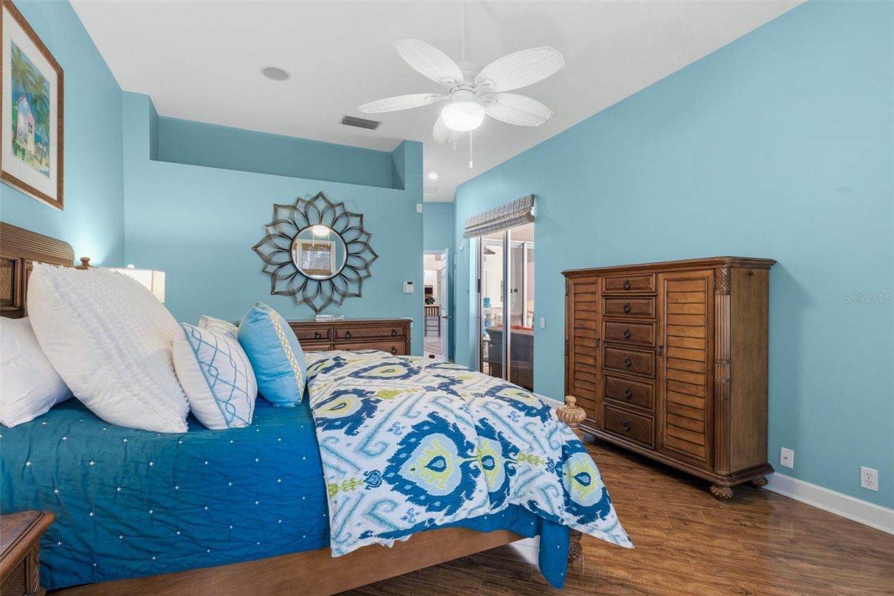 8762 52nd Avenue E, Bradenton, FL 34211 Photo