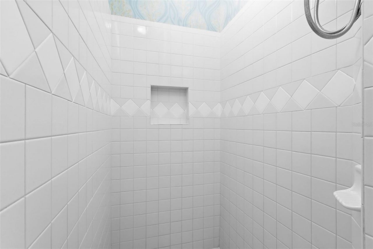 8762 52nd Avenue E, Bradenton, FL 34211 Photo