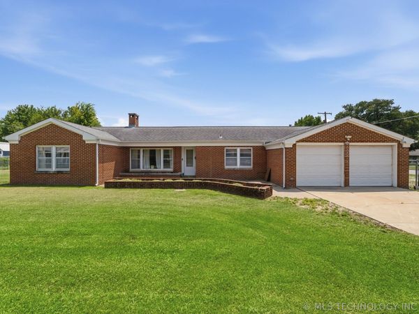 603 E Elgin Place , Broken Arrow, OK 74012