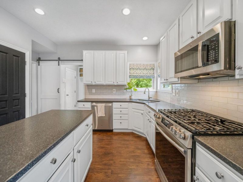 7833 Polo Lane, Powell, OH 43065 Photo 11