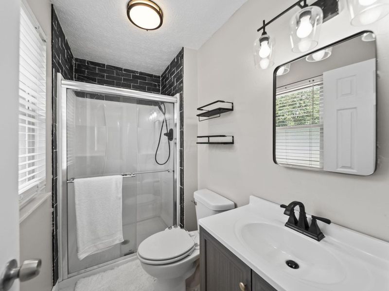 4087 Wintergreen Boulevard, Columbus, OH 43230 Photo 16