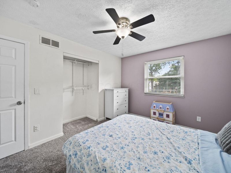 4087 Wintergreen Boulevard, Columbus, OH 43230 Photo 18