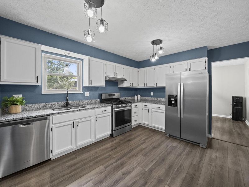 4087 Wintergreen Boulevard, Columbus, OH 43230 Photo 8
