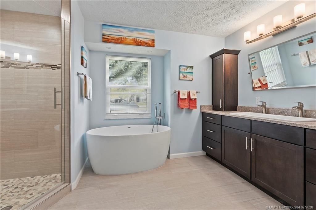 530 SE Woods Edge Trail, Stuart, FL 34997 Photo