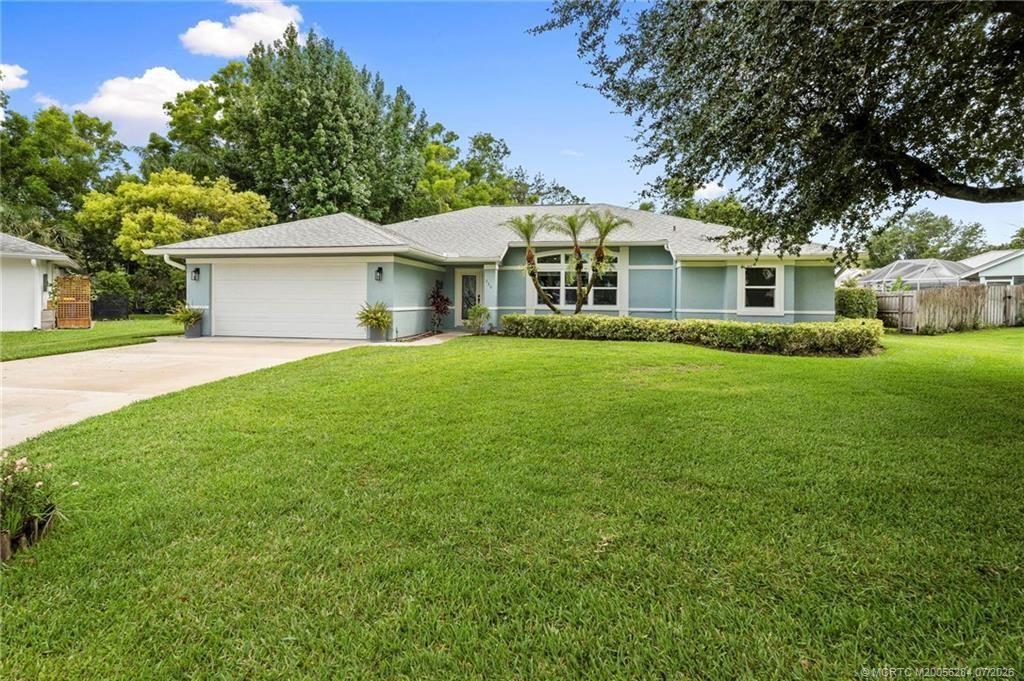 530 SE Woods Edge Trail, Stuart, FL 34997 Photo