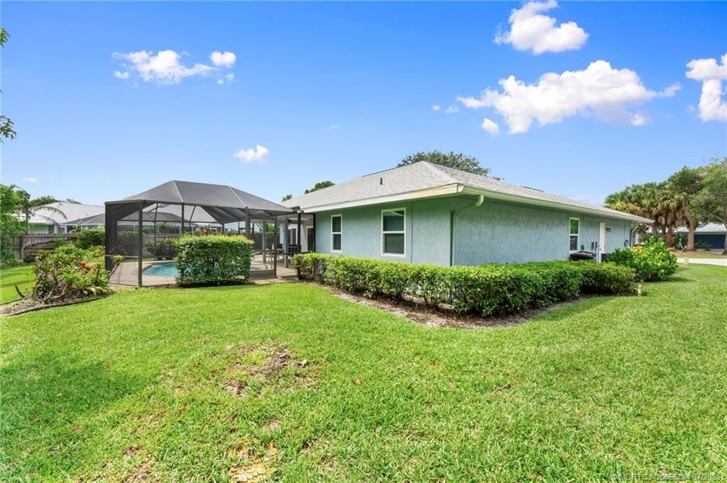 530 SE Woods Edge Trail, Stuart, FL 34997 Photo