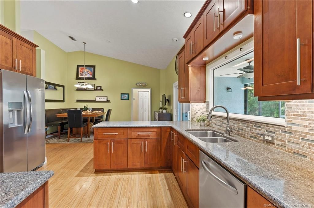 530 SE Woods Edge Trail, Stuart, FL 34997 Photo