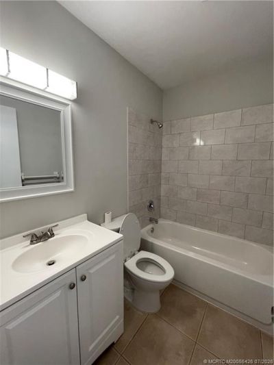 661 Hernando Street, Unit 7, Fort Pierce, FL 34949 Photo