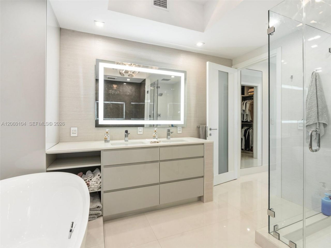 18201 Collins Ave, Unit 4106, Sunny Isles Beach, FL 33160 Photo