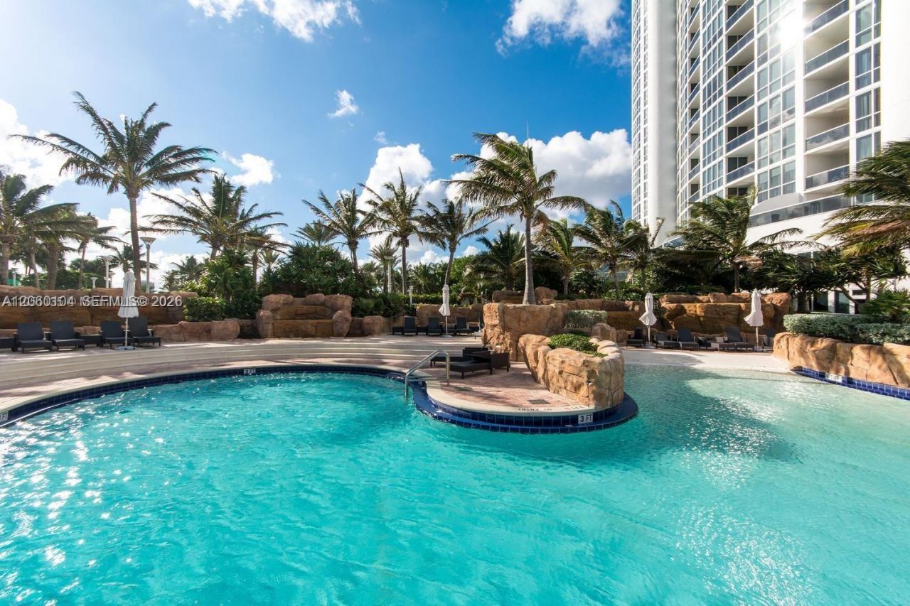 18201 Collins Ave, Unit 4106, Sunny Isles Beach, FL 33160 Photo