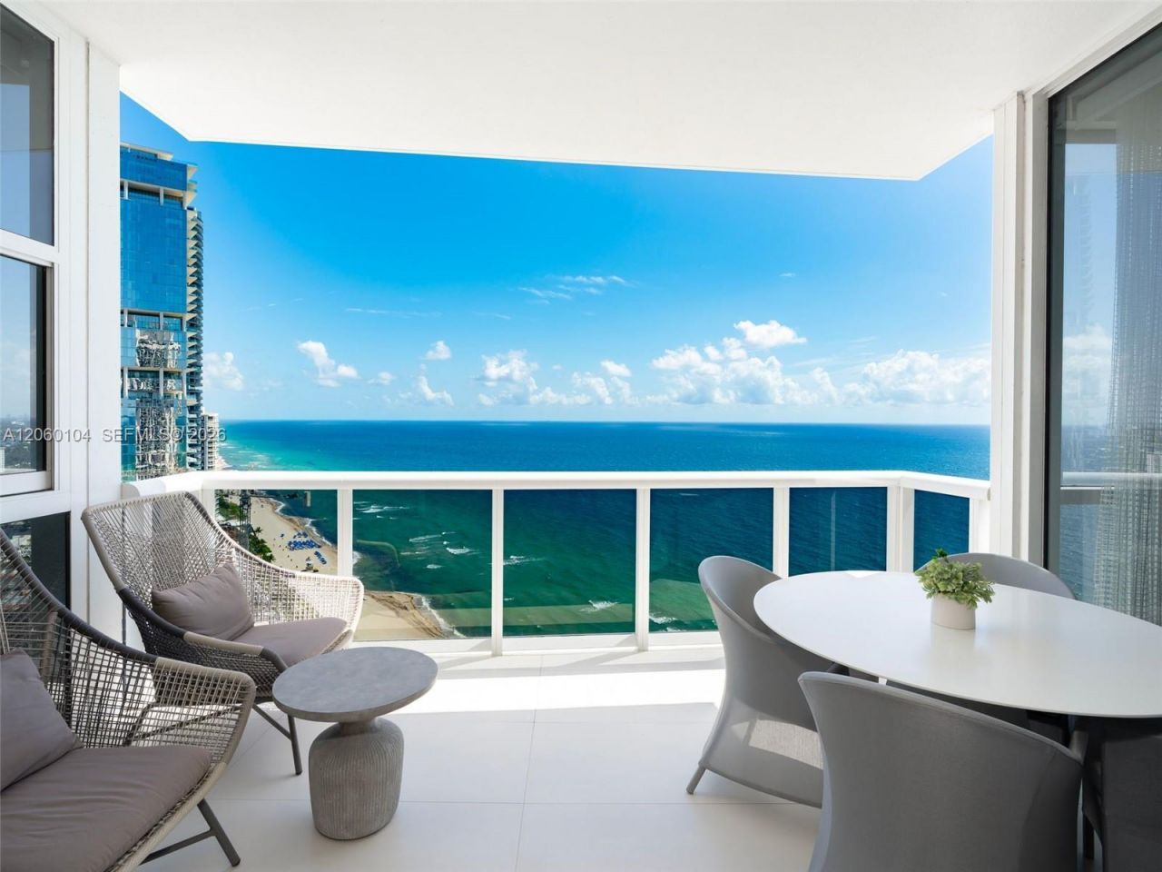 18201 Collins Ave, Unit 4106, Sunny Isles Beach, FL 33160 Photo