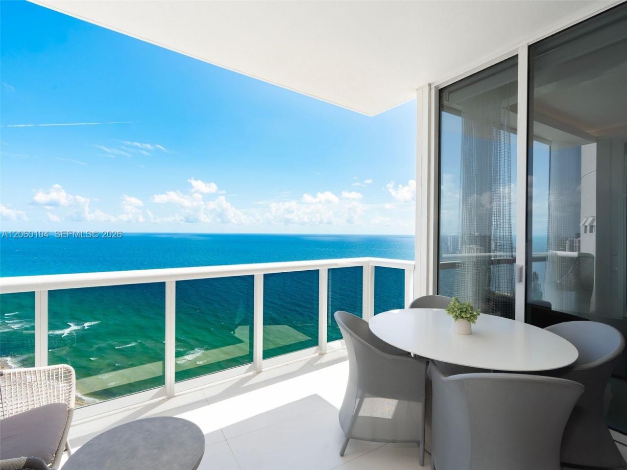 18201 Collins Ave, Unit 4106, Sunny Isles Beach, FL 33160 Photo