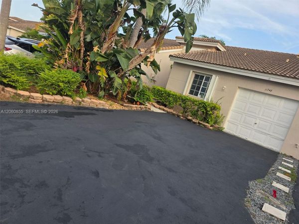 11748 SW 17th Ct , Miramar, FL 33025