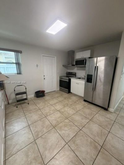 260 Northwest Dr, Unit 260, Miami, FL 33126 Photo