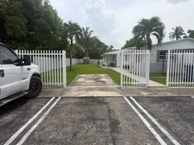 260 Northwest Dr, Unit 260, Miami, FL 33126 Photo