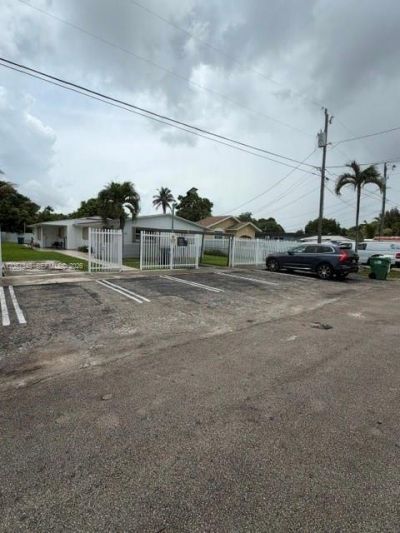 260 Northwest Dr, Unit 260, Miami, FL 33126 Photo