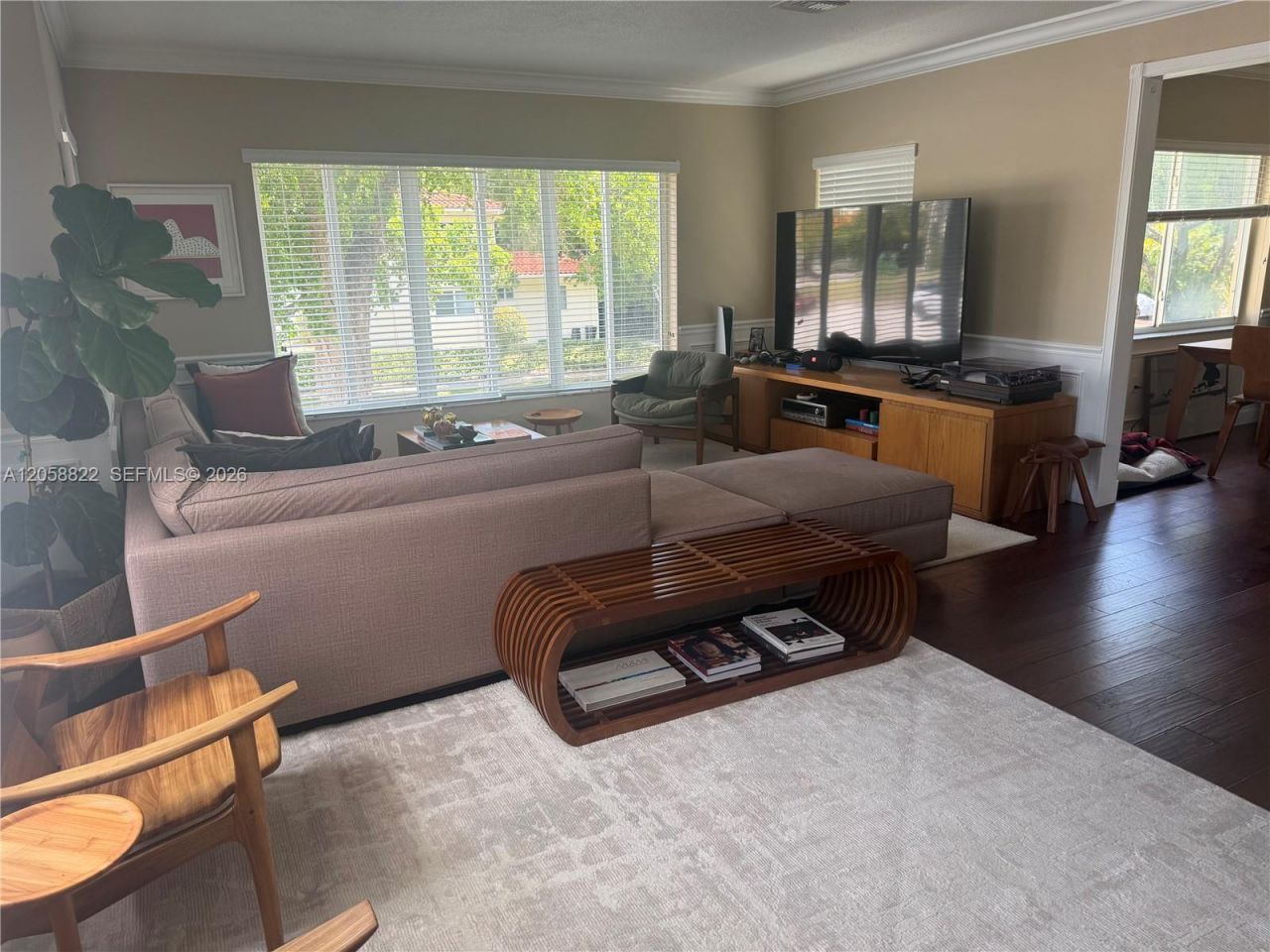 2892 S Le Jeune Rd, Unit 2892, Coral Gables, FL 33134 Photo