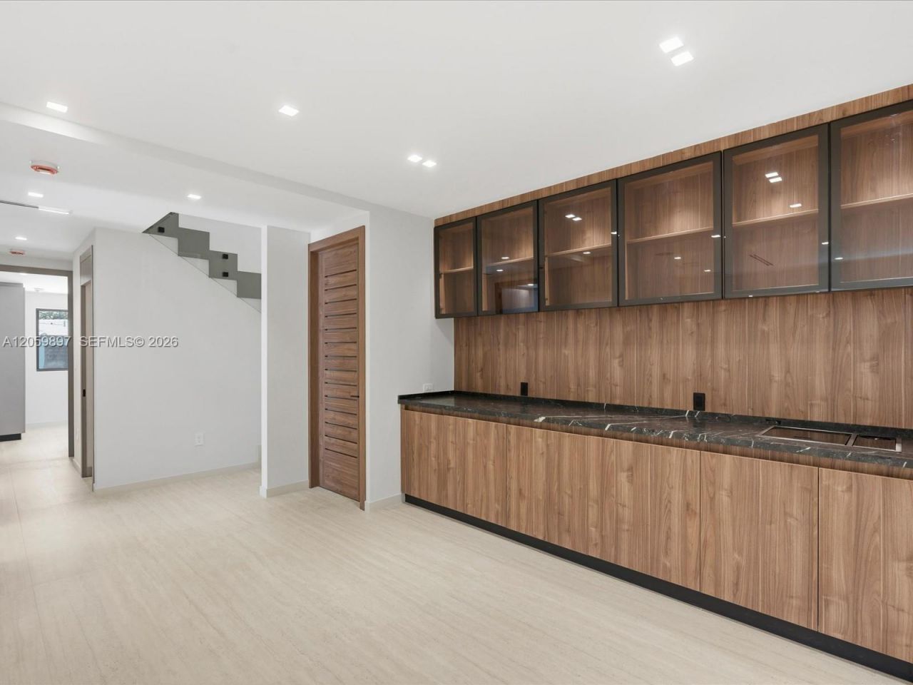 20001 NE 25th Ave , Miami, FL 33180 Photo