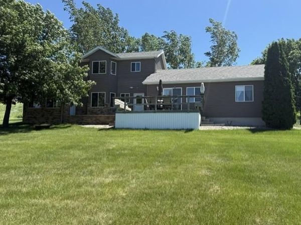 11619 24th Street SE, Valley City, ND 58072