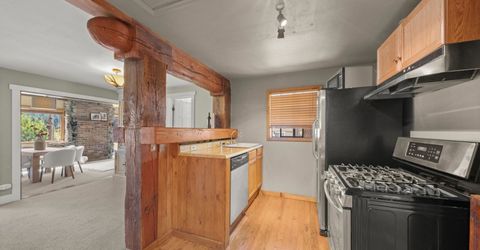 10306 Trout Creek Road, Truckee, CA 96161 Photo