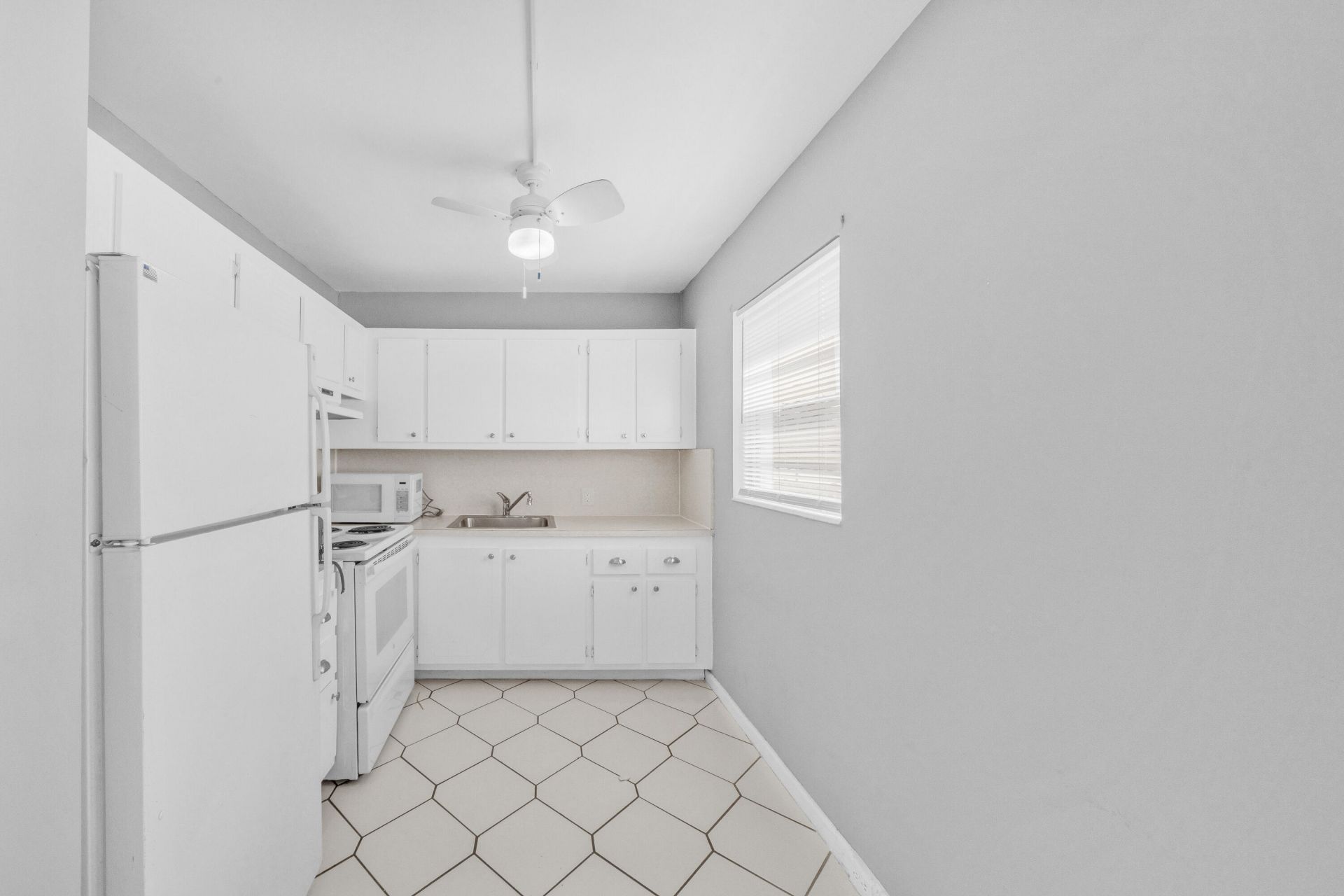 308 Fanshaw H, Unit 308, Boca Raton, FL 33434 Photo