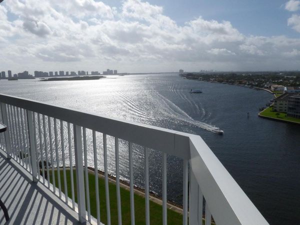 115 Lakeshore Drive, Unit 1548, North Palm Beach, FL 33408