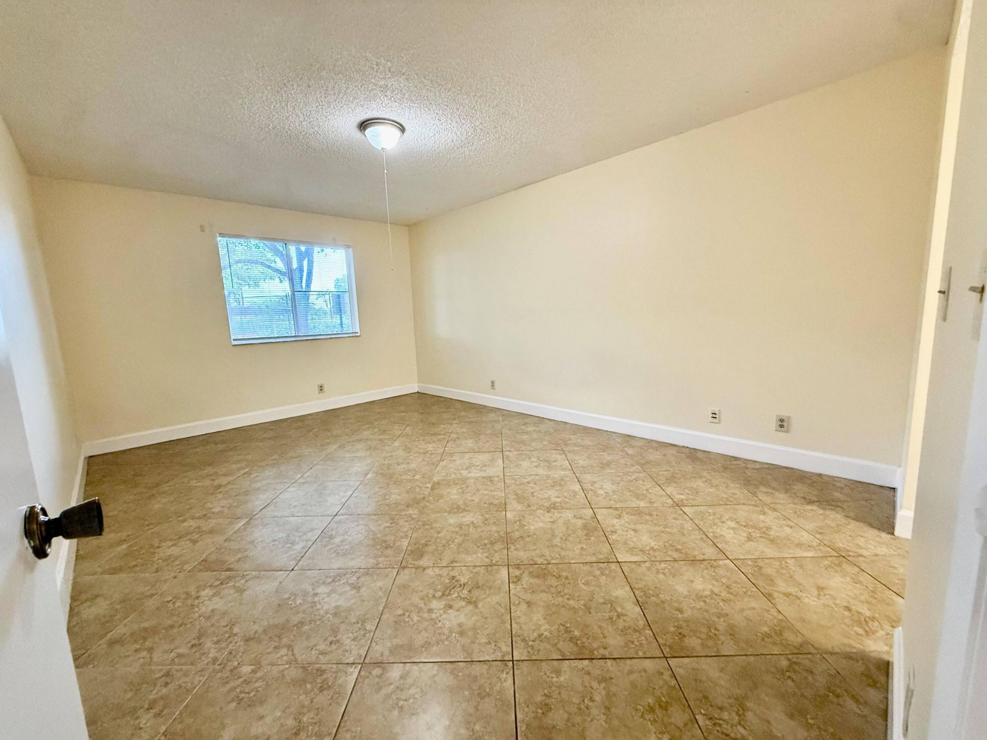 9777 Westview Drive, Unit 1113, Coral Springs, FL 33076 Photo