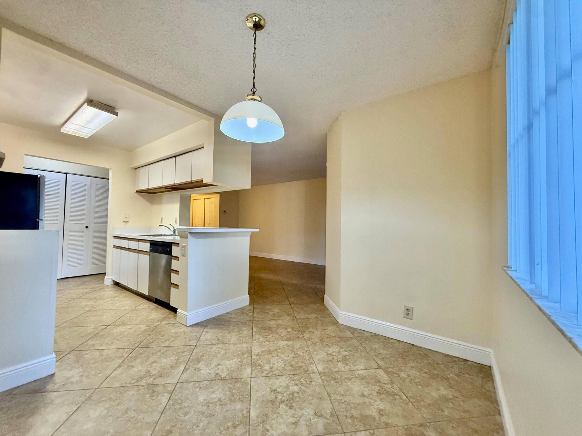 9777 Westview Drive, Unit 1113, Coral Springs, FL 33076 Photo