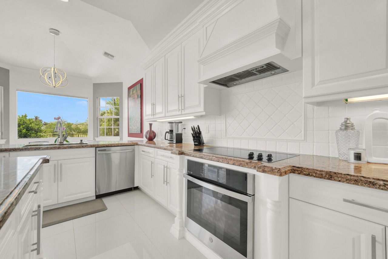 146 SE Bella Strano, Port Saint Lucie, FL 34984 Photo