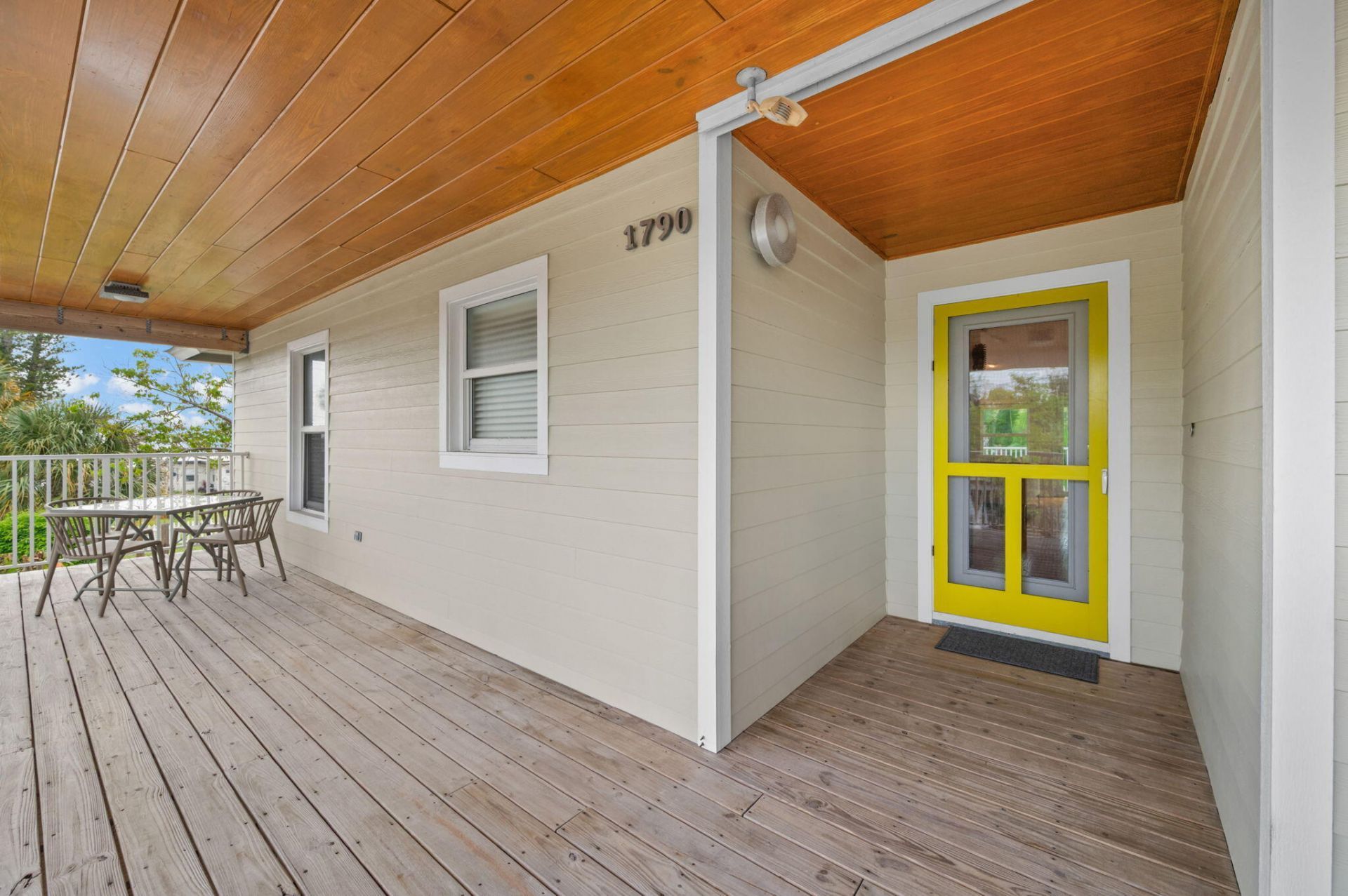 1790 NE Mango Terrace, Jensen Beach, FL 34957 Photo