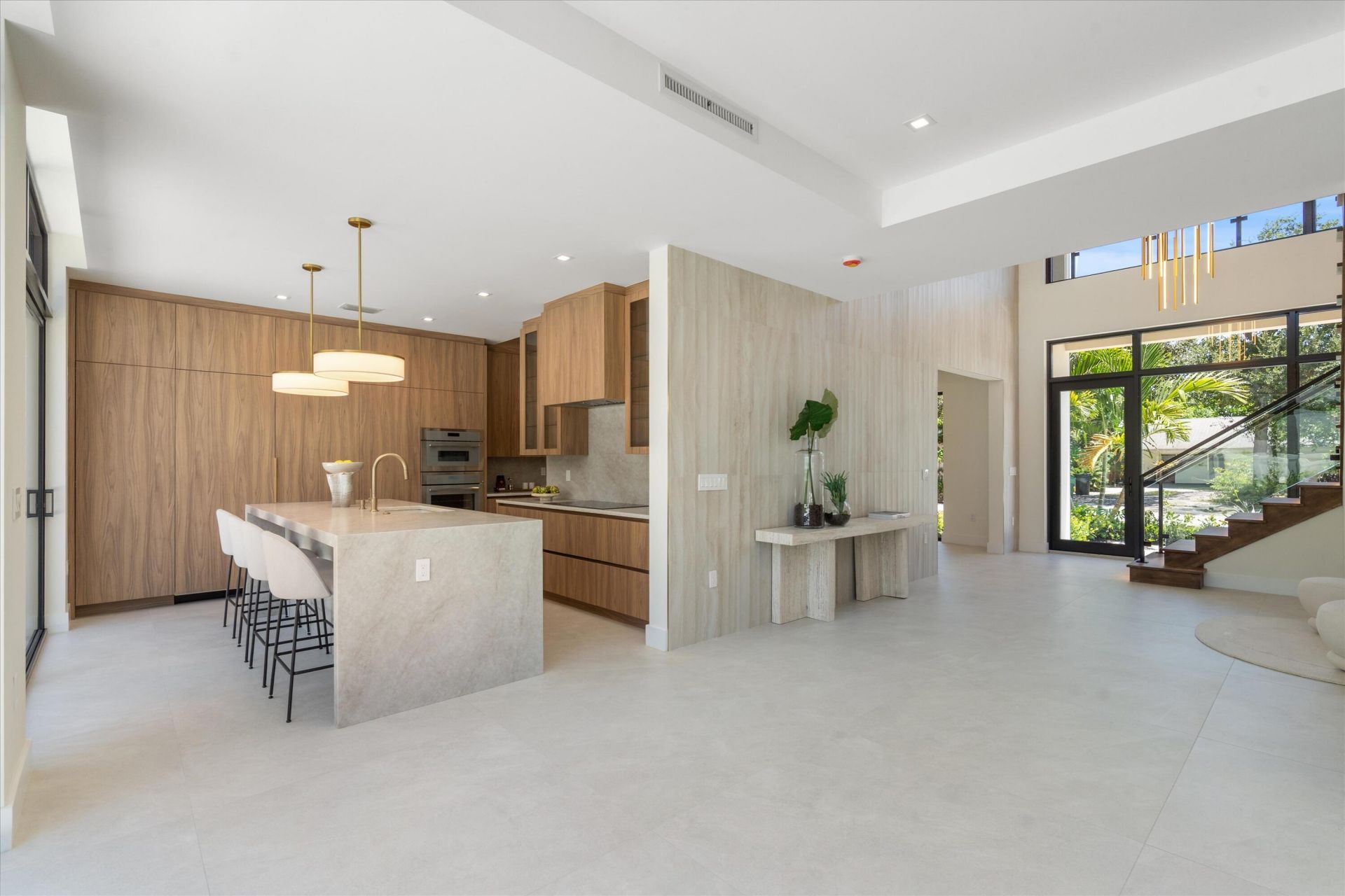 13 Eastview Avenue, Delray Beach, FL 33483 Photo