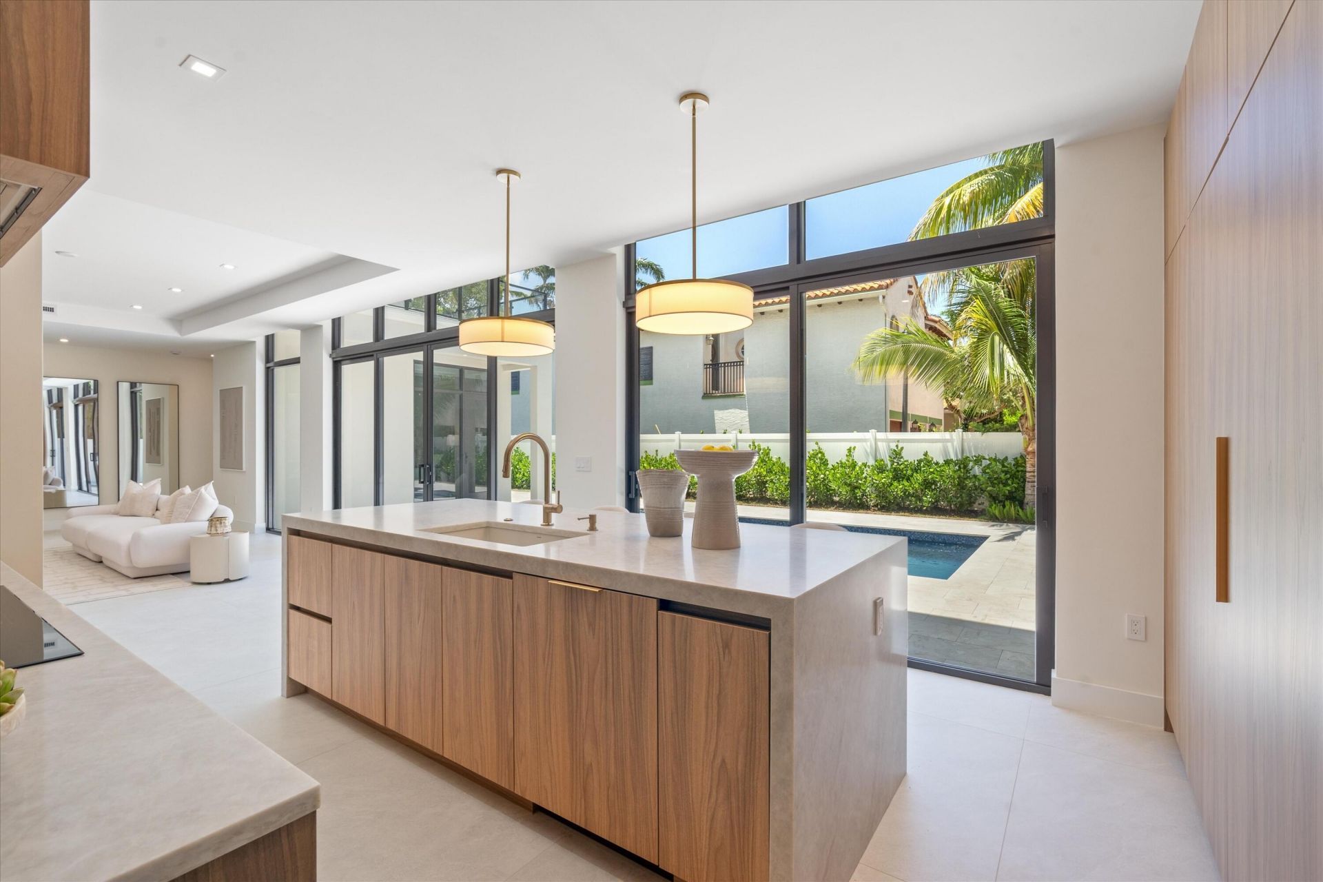 13 Eastview Avenue, Delray Beach, FL 33483 Photo