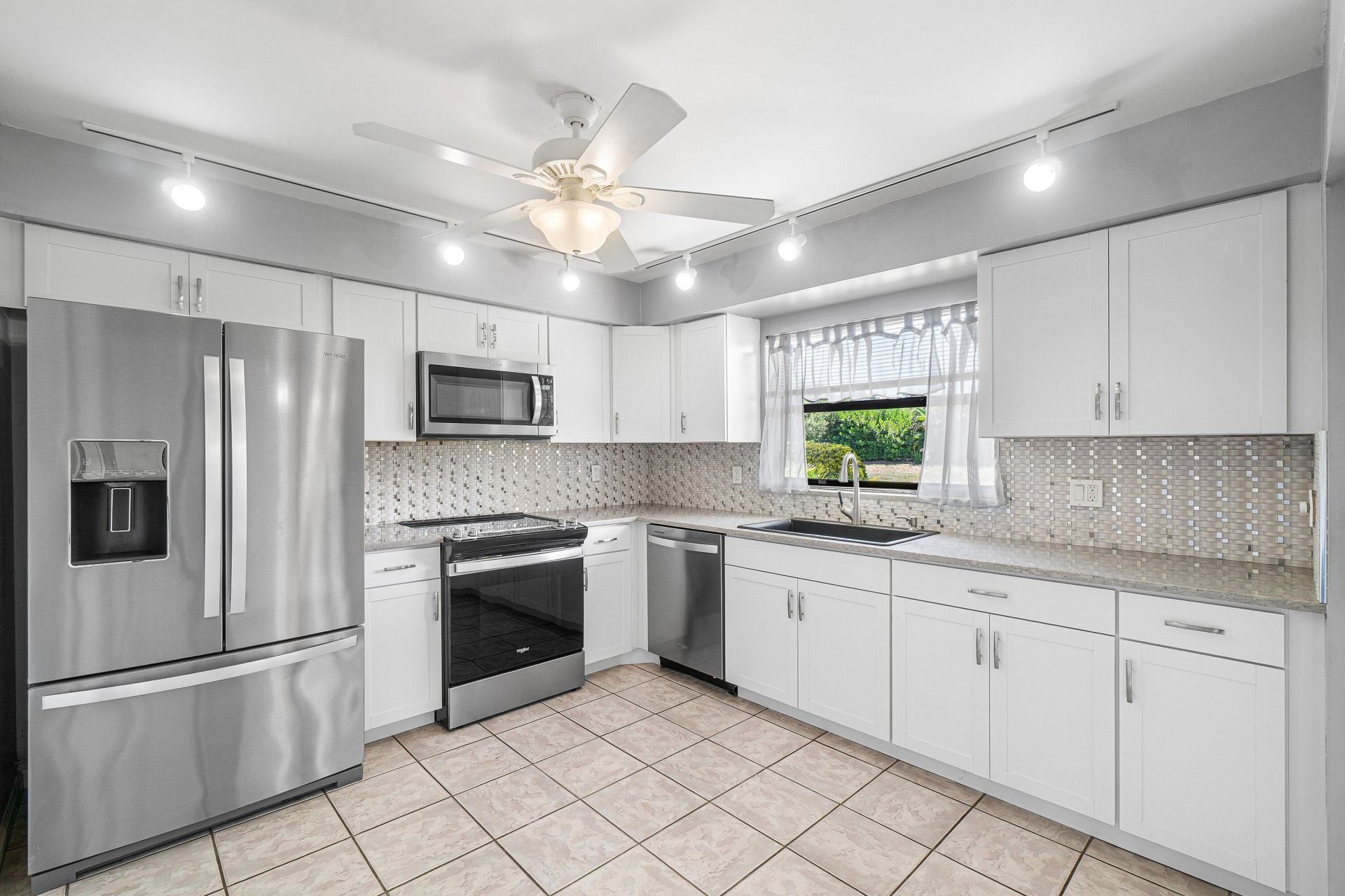 9945 Papaya Tree Trail, Unit B, Boynton Beach, FL 33436 Photo