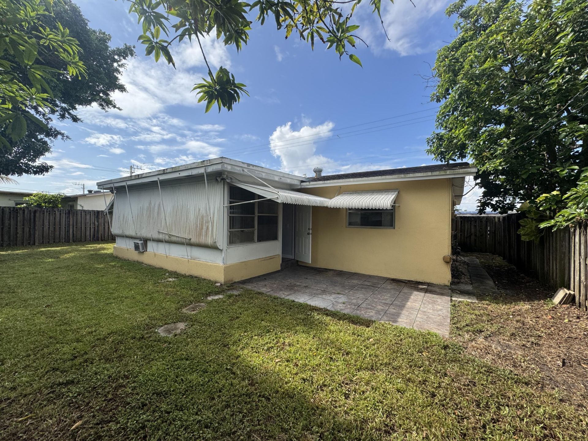 9531 NW 25th Court, Sunrise, FL 33322 Photo
