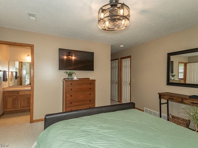 5270 Queen Ann Way , Perry, OH 44077 Photo 17