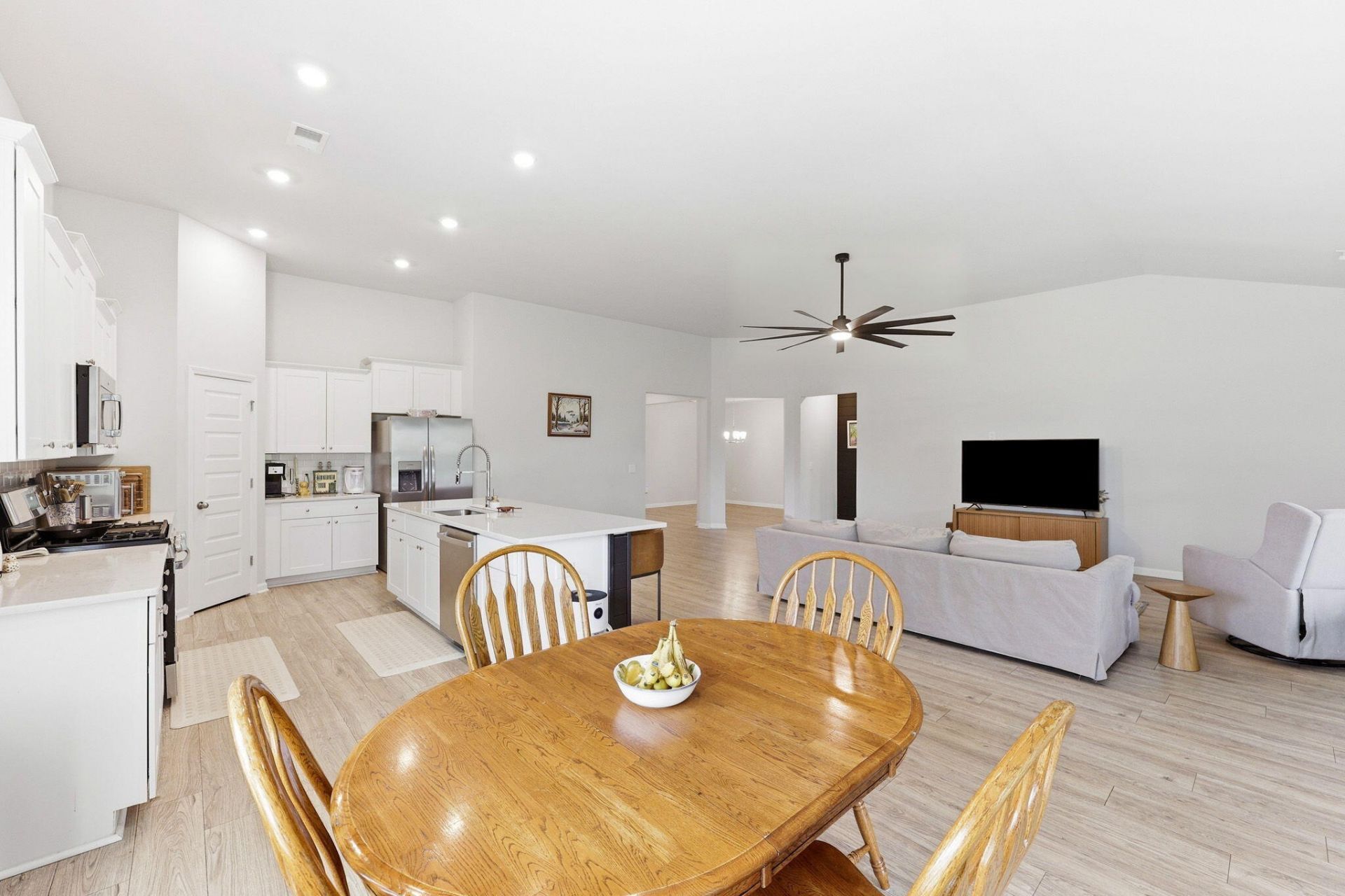 166 Paddle Boat Way Photo 24