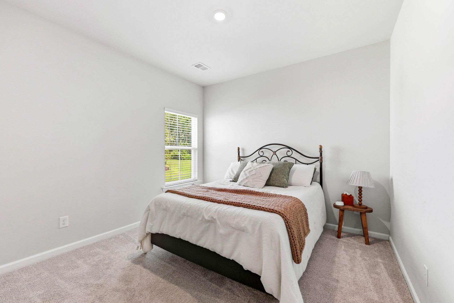 166 Paddle Boat Way Photo 35