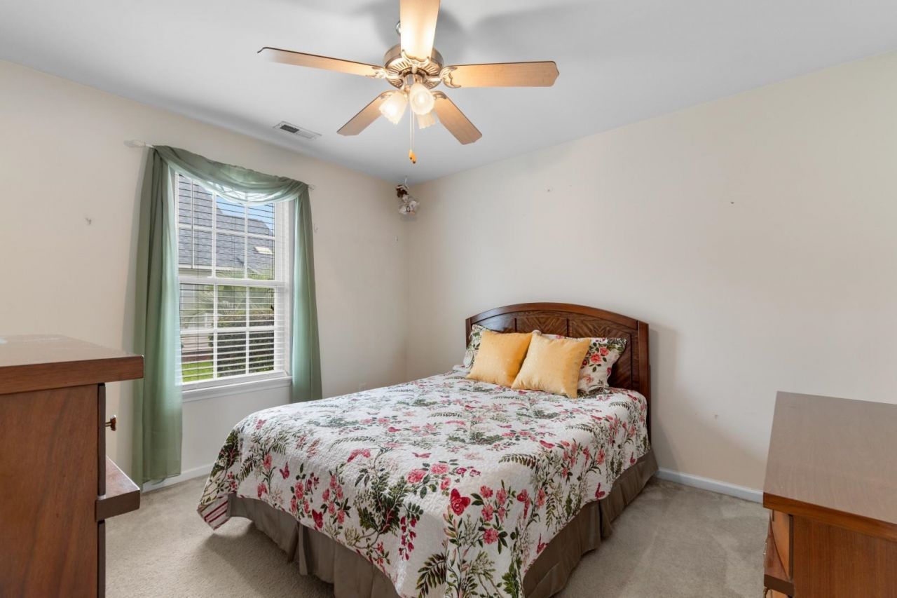 214 Southern Breezes Circle  Photo 14