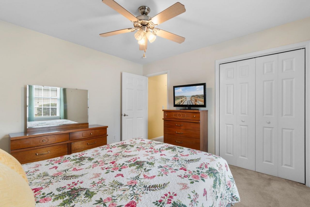 214 Southern Breezes Circle  Photo 15