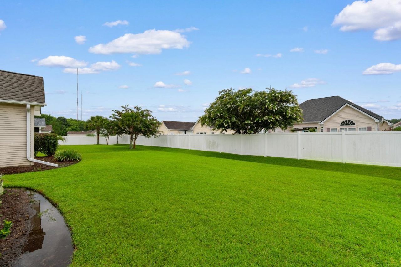 214 Southern Breezes Circle  Photo 29